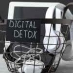Digital Detox Trend Gains Momentum Among Young Professionals