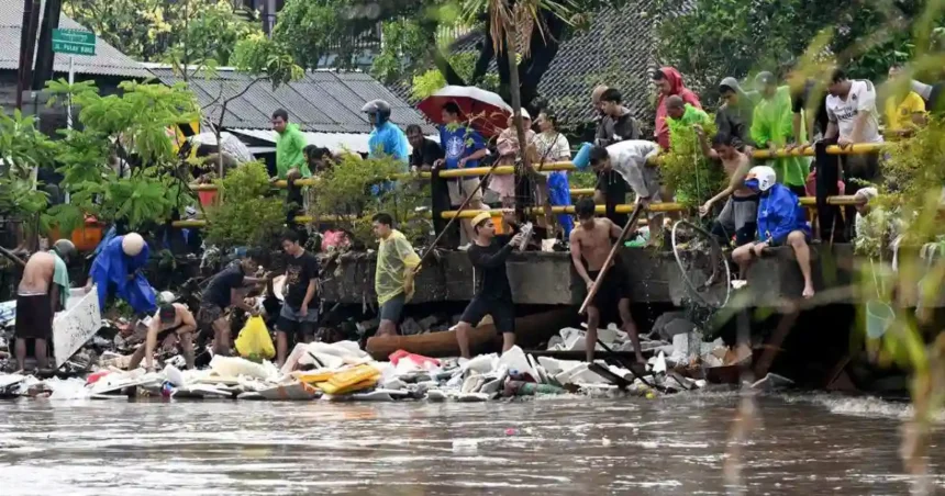 Floods in Bali Indonesia leave at least 19 dead