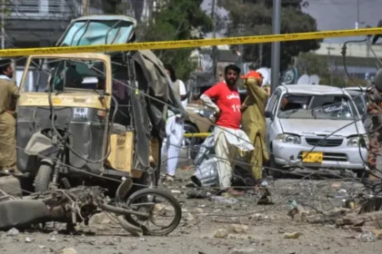 Quetta Suicide Attack Leaves 10 Dead and Dozens Injured