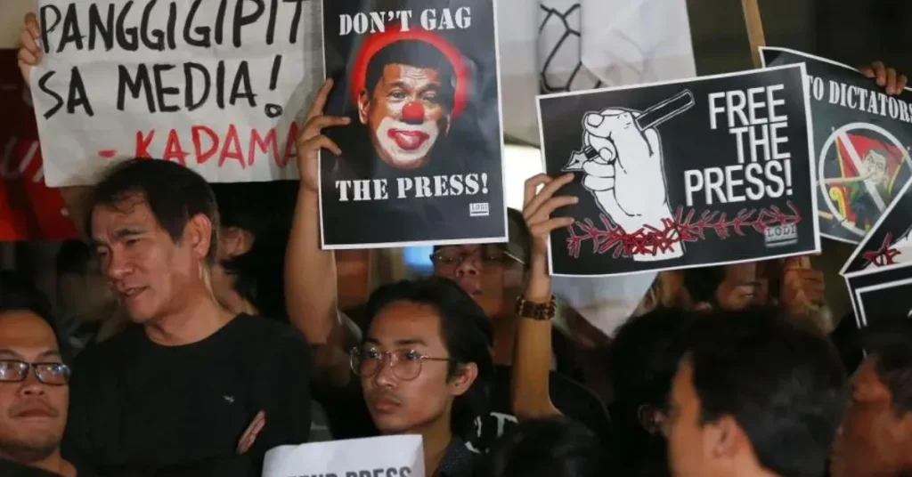 Three Charges Against Duterte