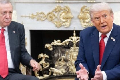 Trump urges Erdogan to stop buying Russian oil in White House talks