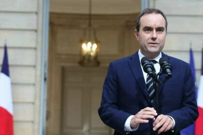 France PM Lecornu Resigns After Cabinet Announcement